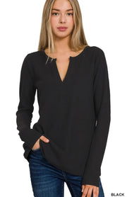 Mellow - Waffle V-Neck - Multiple Colors - Top