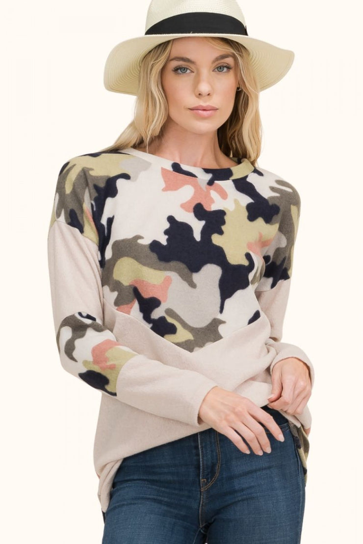 Camo Me Out - Camo Detail - Top