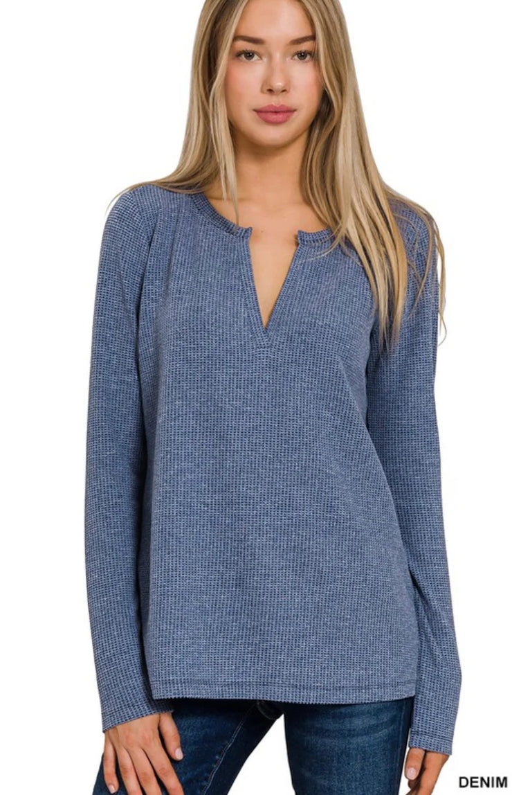 Mellow - Waffle V-Neck - Multiple Colors - Top