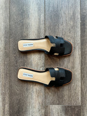 Hadyn - Black Slides - Sandals