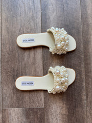 Knicky - Pearl Slides - Sandals