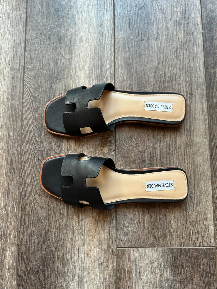 Hadyn - Black Slides - Sandals